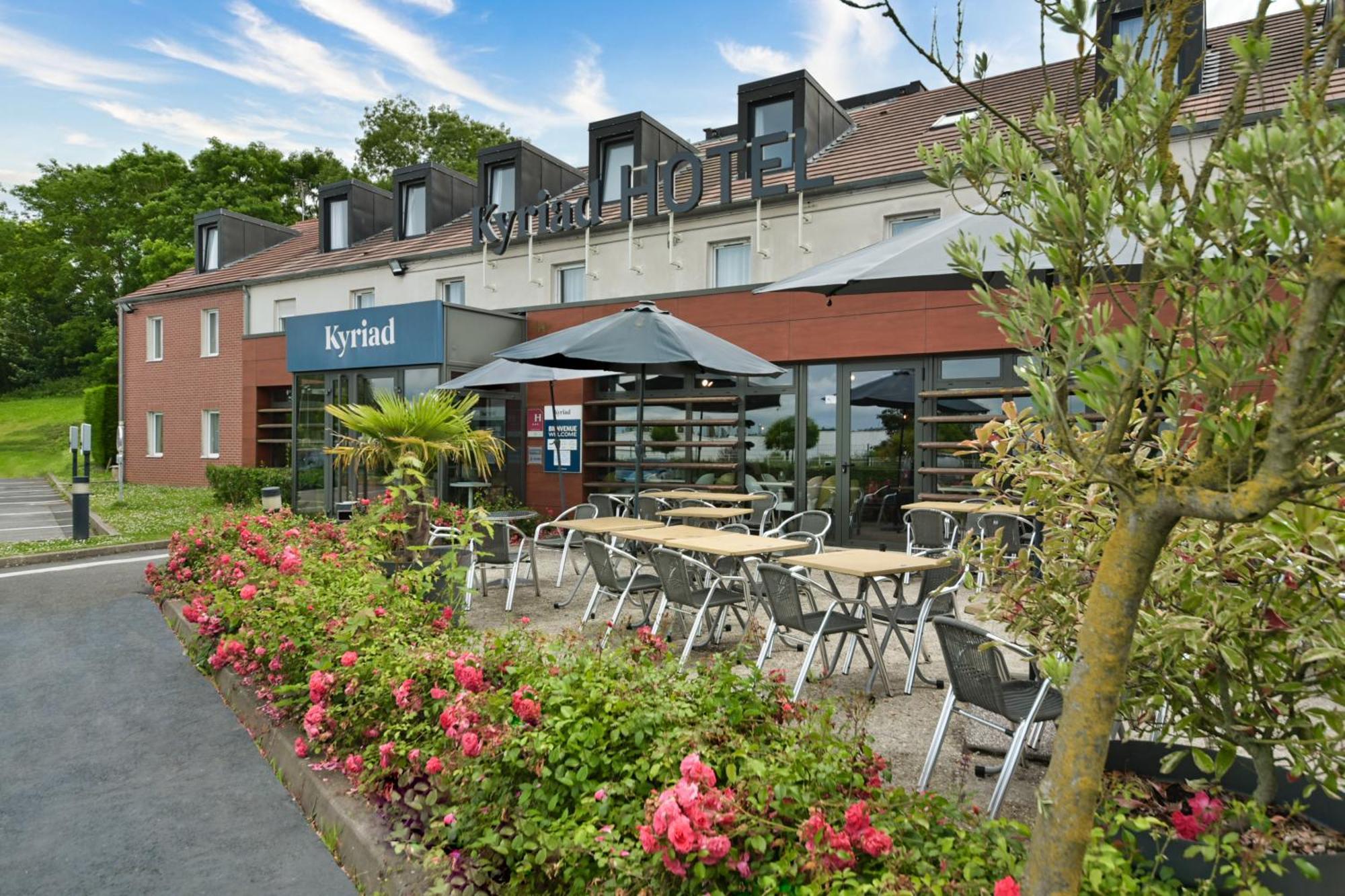 Kyriad Crepy En Valois Exterior photo