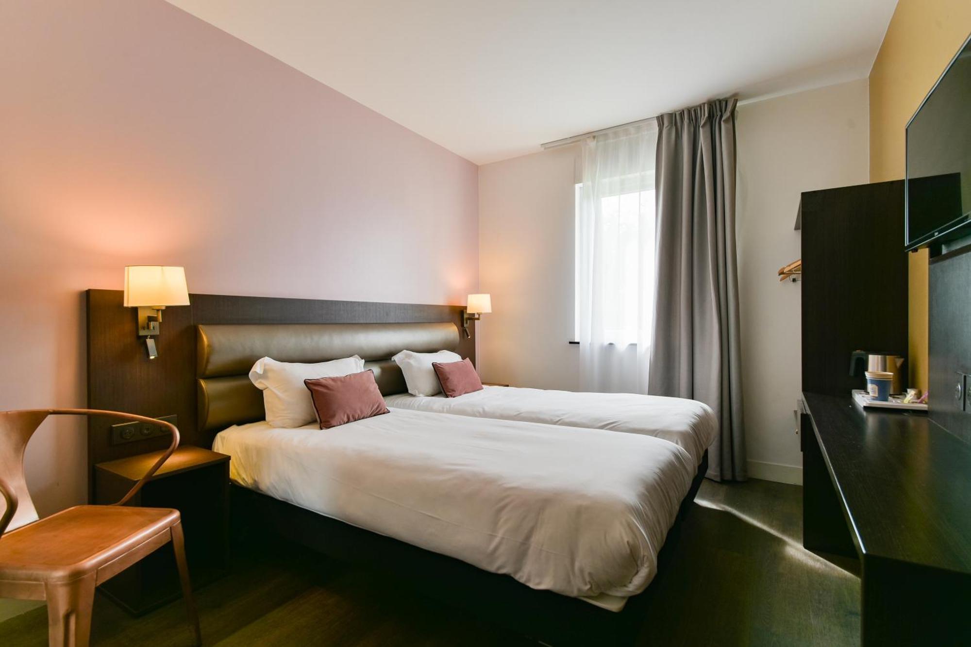 Kyriad Crepy En Valois Exterior photo